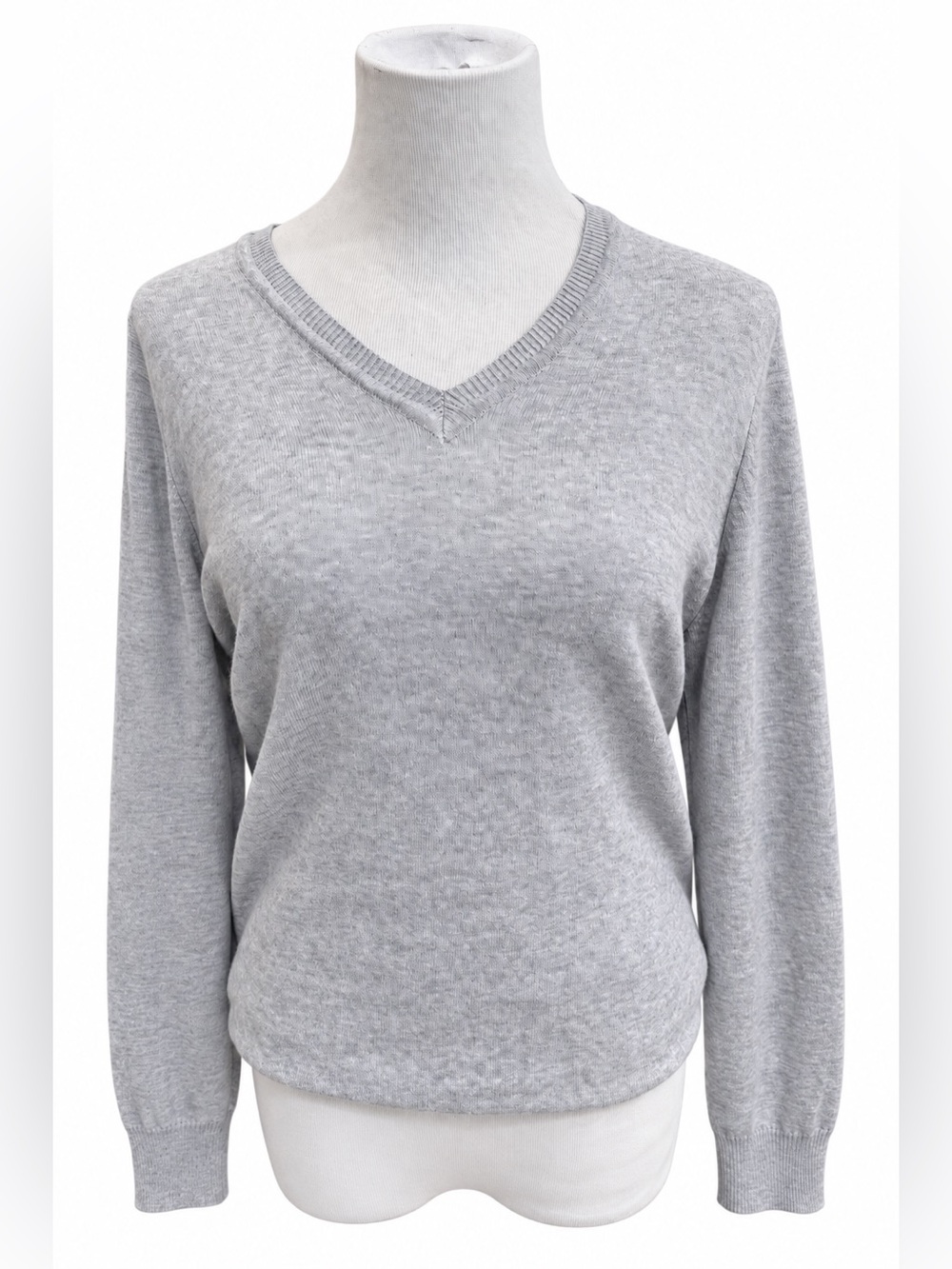 H&M Light Gray V-Neck Women's Sweater XS